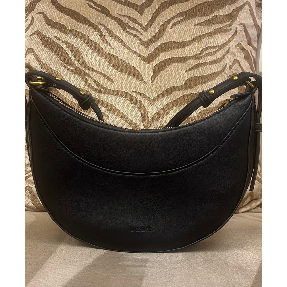 BCBG Black Crescent Moon Shoulder Bag Vegan Leather Gold Hardware Minimalist